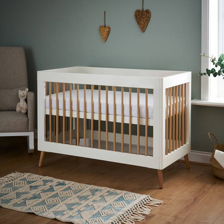 Obaby Maya Mini Cot Bed - White 0