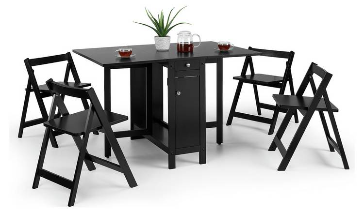 Julian Bowen Savoy Ext Natural Dining Table & 4 Black Chairs