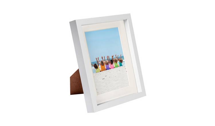 Nicola Spring 8" x 10" White 3D Box Photo Frame 5" x 7" Ivory Mount