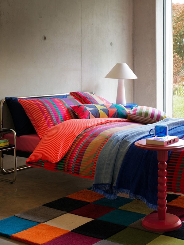 Need help choosing the perfect rug? Use our guide to find the right rug for you.