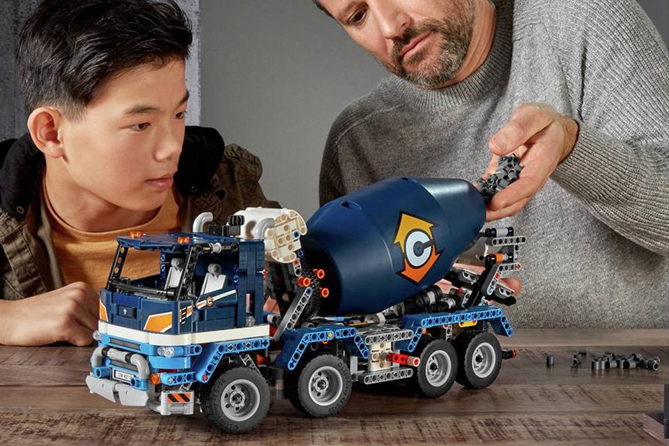 engineering toys uk