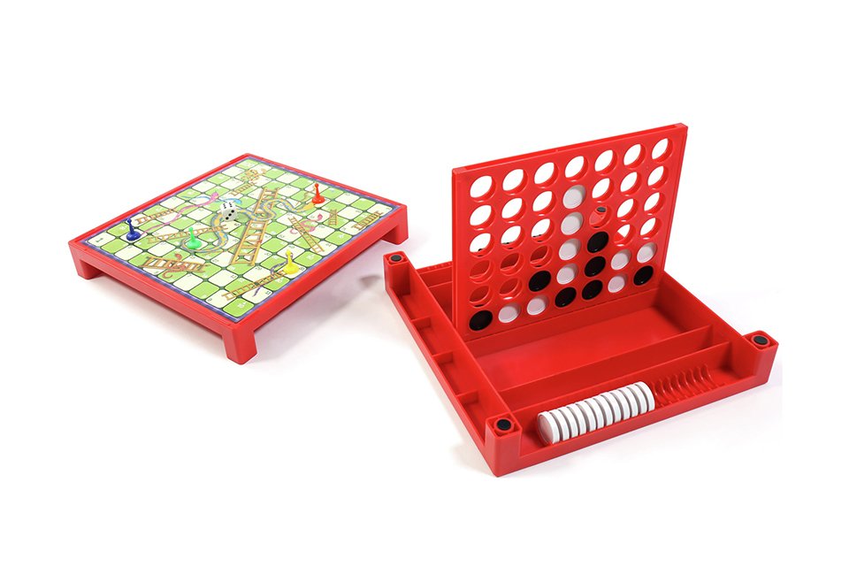 Family board games & jigsaws.