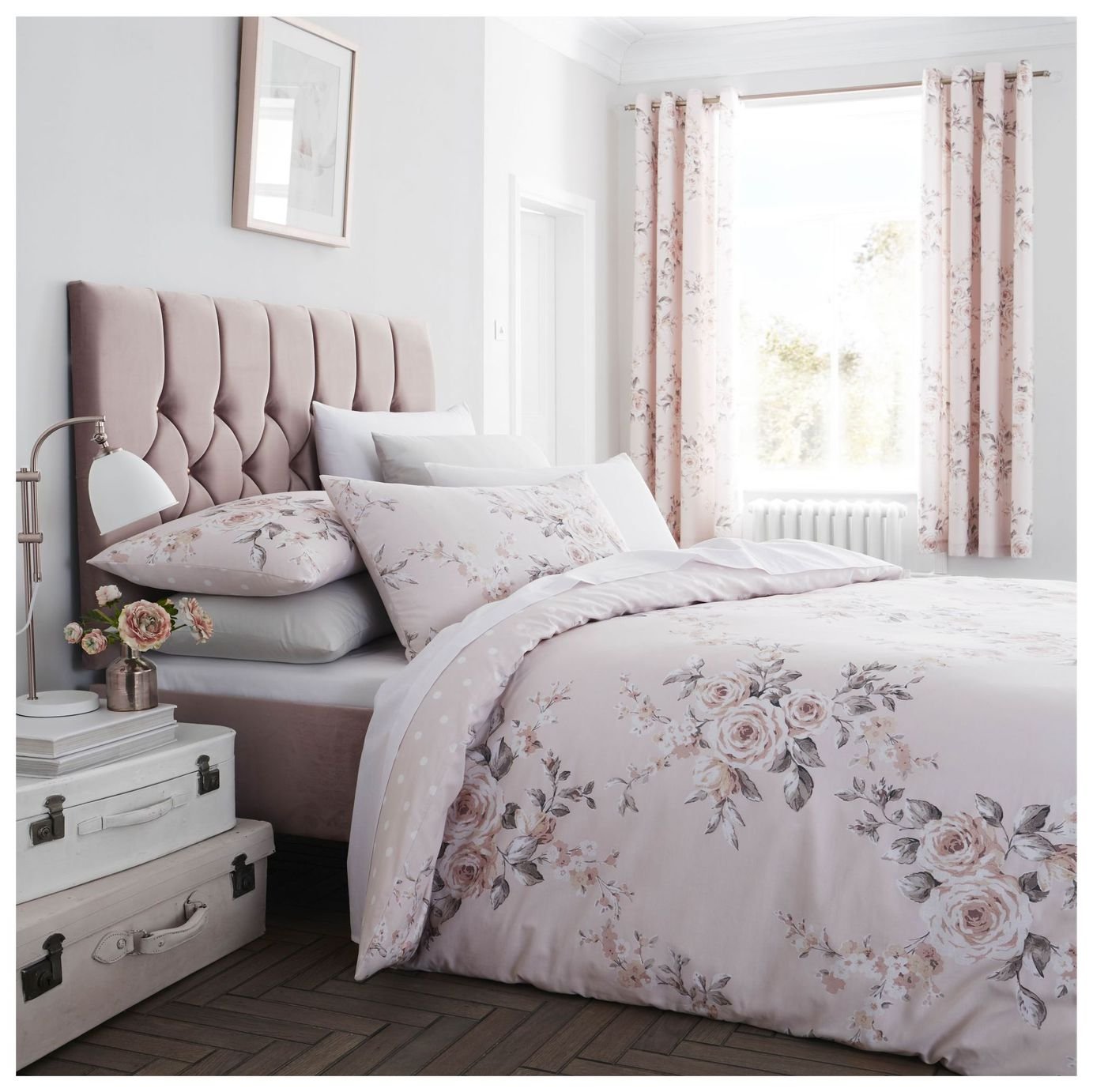 Catherine Lansfield Canterbury Blush Bedding Set- King size
