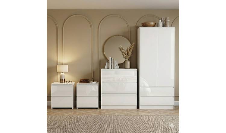 Vida Designs Glinton Bedroom Set (2x Bedside, 3 Drawer Chest, Wardrobe) - White