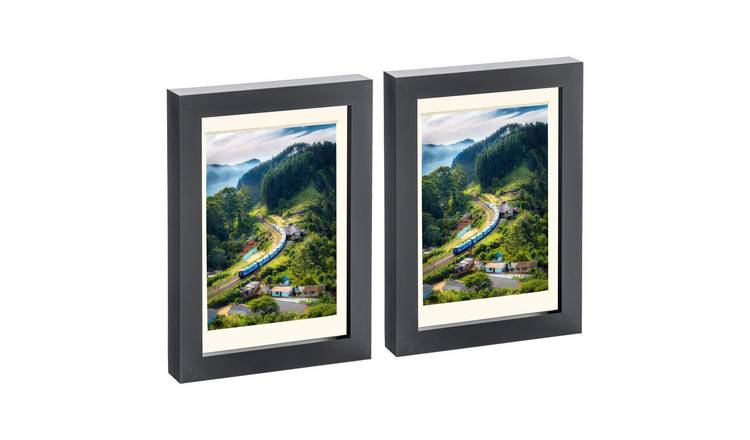 Nicola Spring Photo Frames - 5" x 7" with Mount - Set of 2 - Black