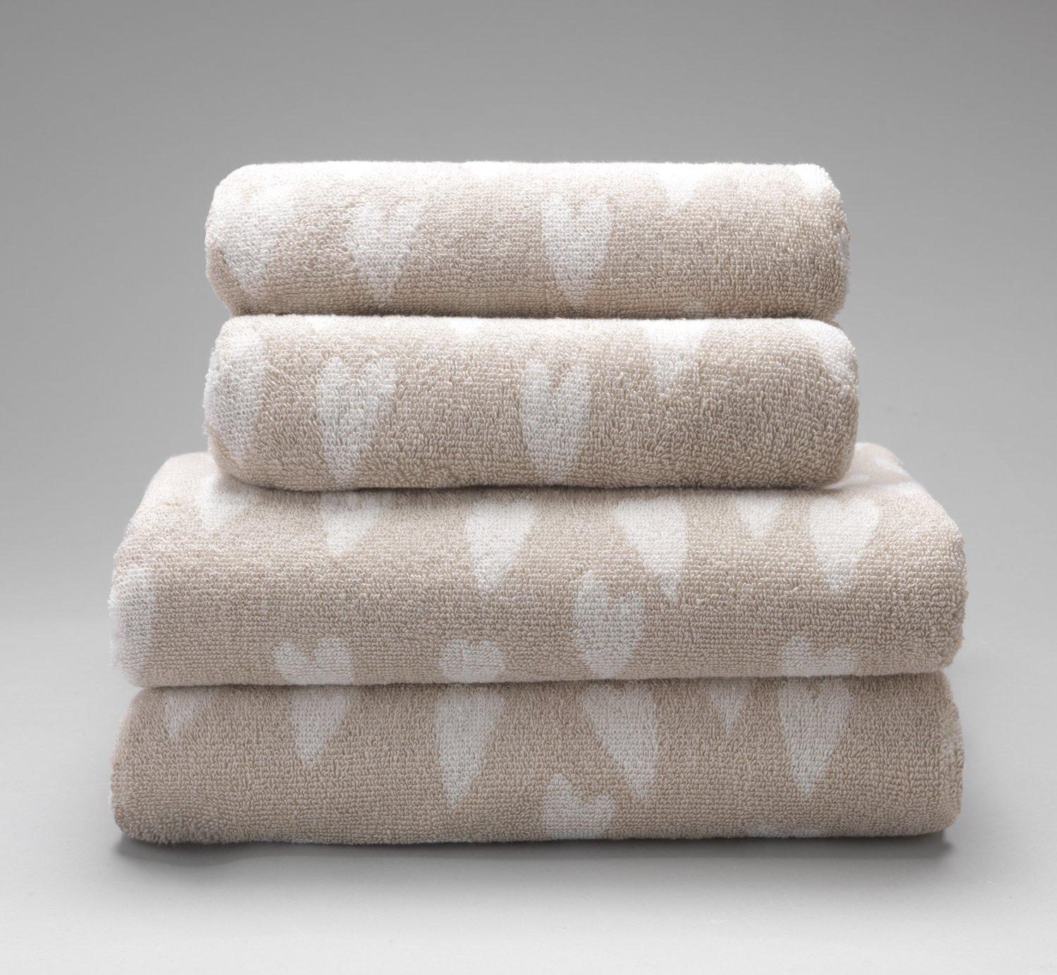 Argos Home Hearts 4 Piece Towel Bale Review