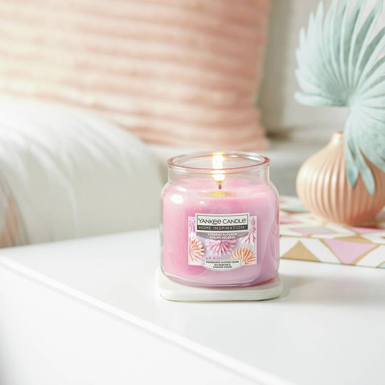 Yankee Home Inspiration Medium Jar Candle - Sugared Blossom 0