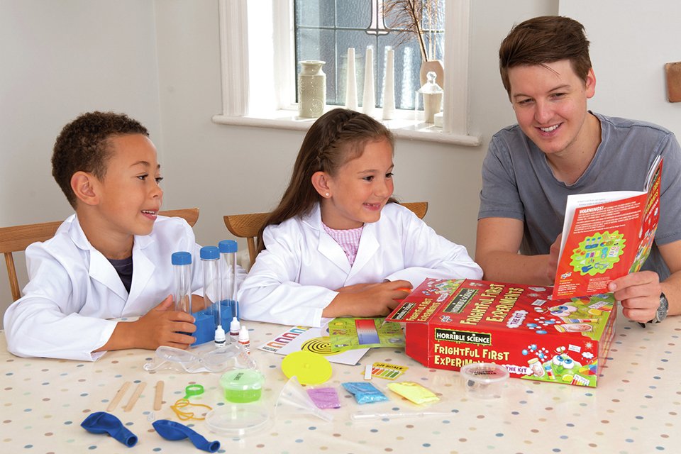 Horrible Science Frightful First Experiment Kit STEM toy.