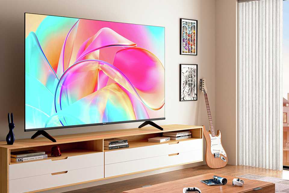 Play garage camera on living 2024 room tv