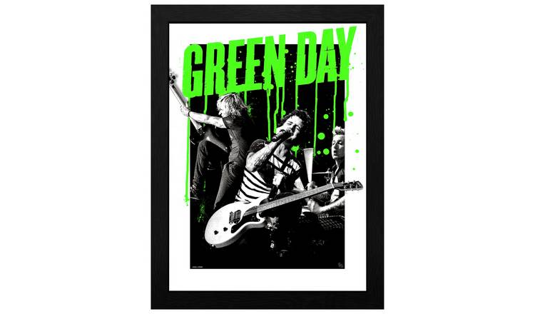 Green Day Live Framed Print - 45x34cm