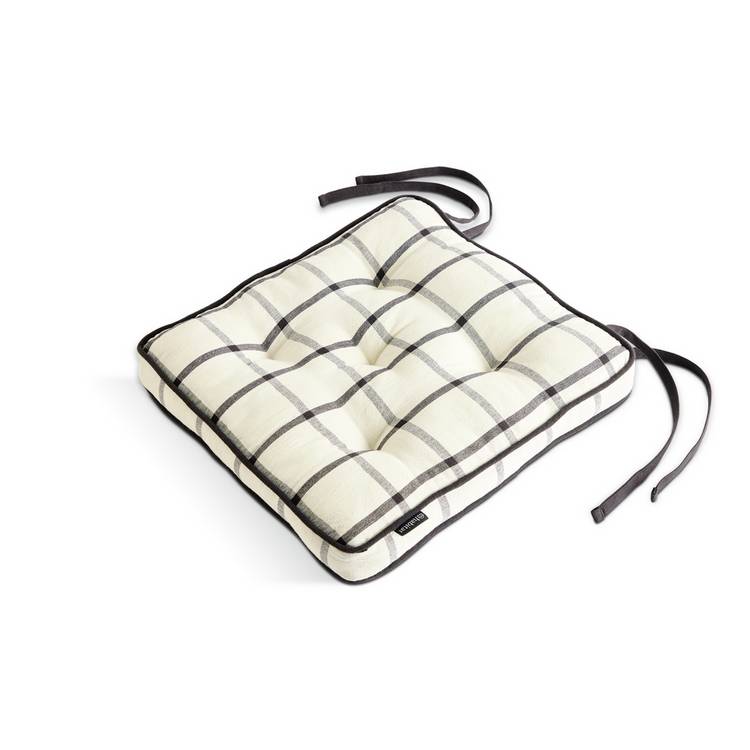 Habitat Woven Check Pack of 2 Seat Cushions - White 0
