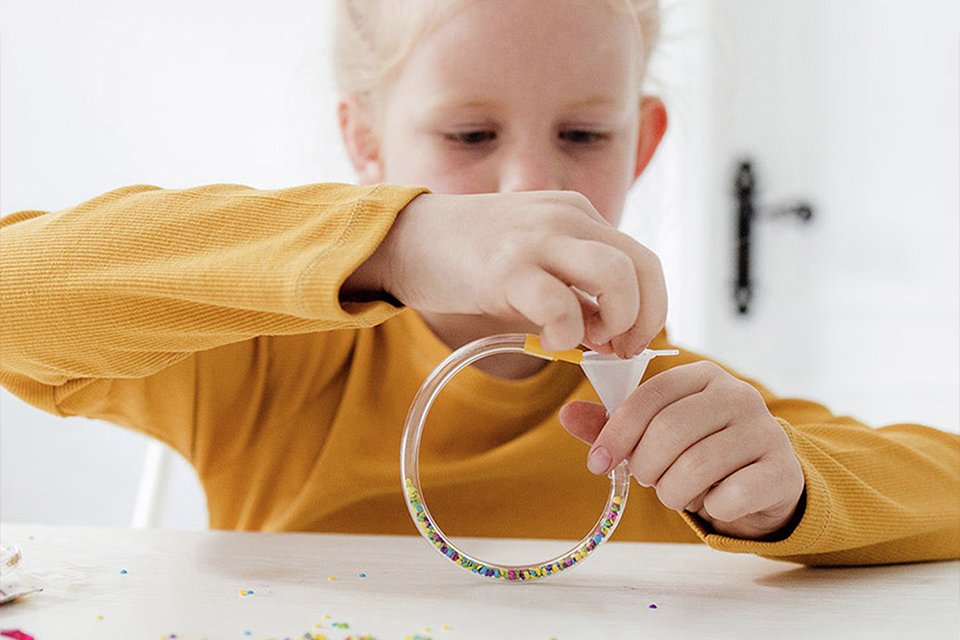 Totum Glitter Tube Bracelets.