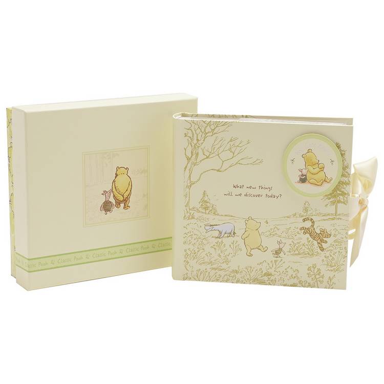 Disney Classic Winnie The Pooh My First Photo Album 0