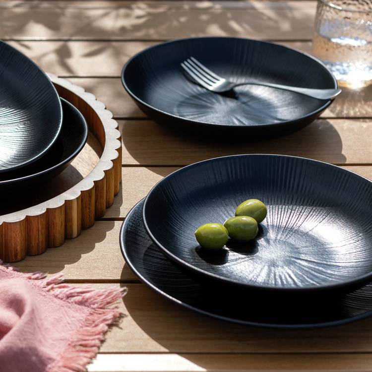 Habitat Black Textured Picnic Bowls – set of 4 0