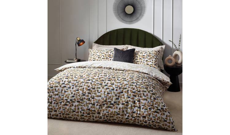 Hoem City Printed Toffee Bedding Set - King size