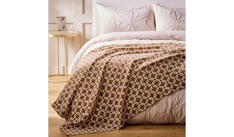 Habitat Chain Geo Woven Throw - Brown - 125x150cm