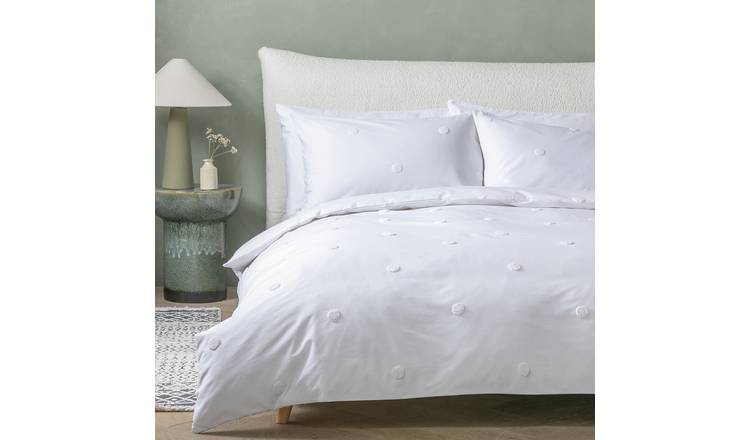 Habitat Tufted White Polka Dot Bedding Set - King size