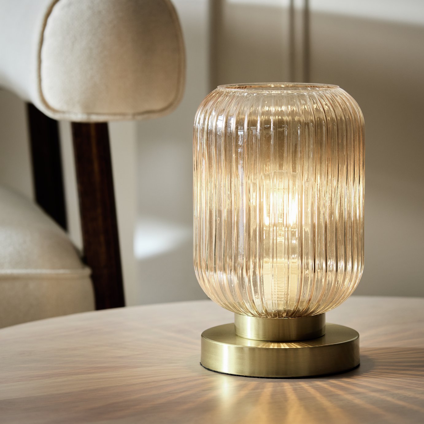 Argos Home Tall Glass Battery Powered Table Lamp - Amber