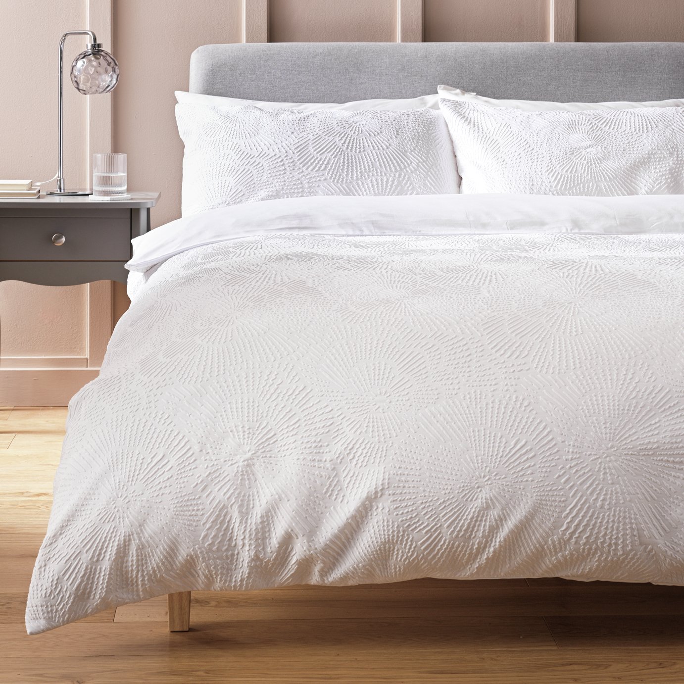 Argos Home Embossed Floral White Bedding Set - King size