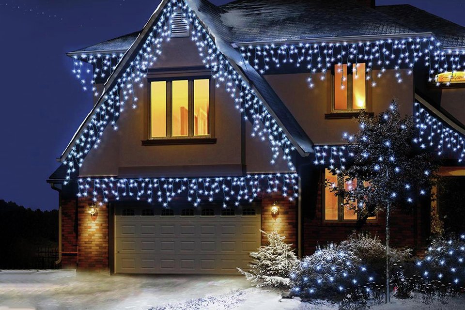 Christmas House Decorations Outside Uk The Cake Boutique   4219 M0014 M007 M050 Outdoor Xmas Lights Houselights 5543397