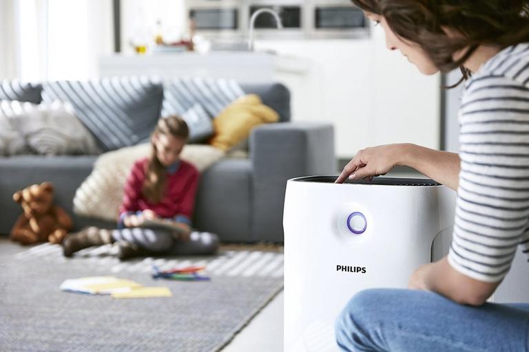 Philips Series 2000i Connected Air Purifier.
