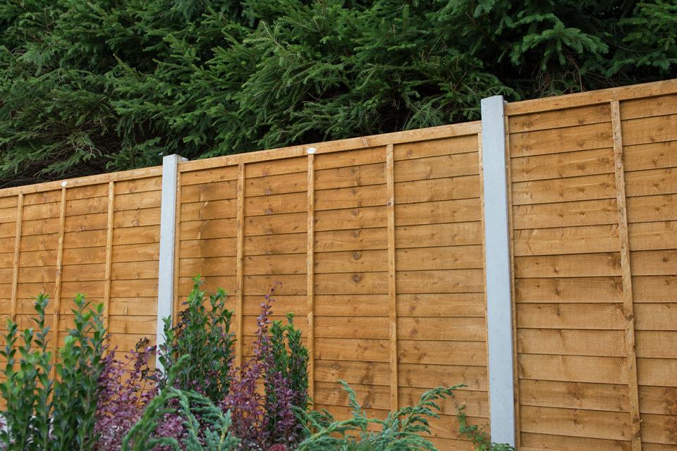 fence panels norwich by mick george