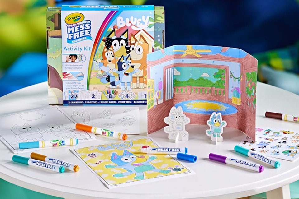 Perfect stocking fillers. Shop Crayola.