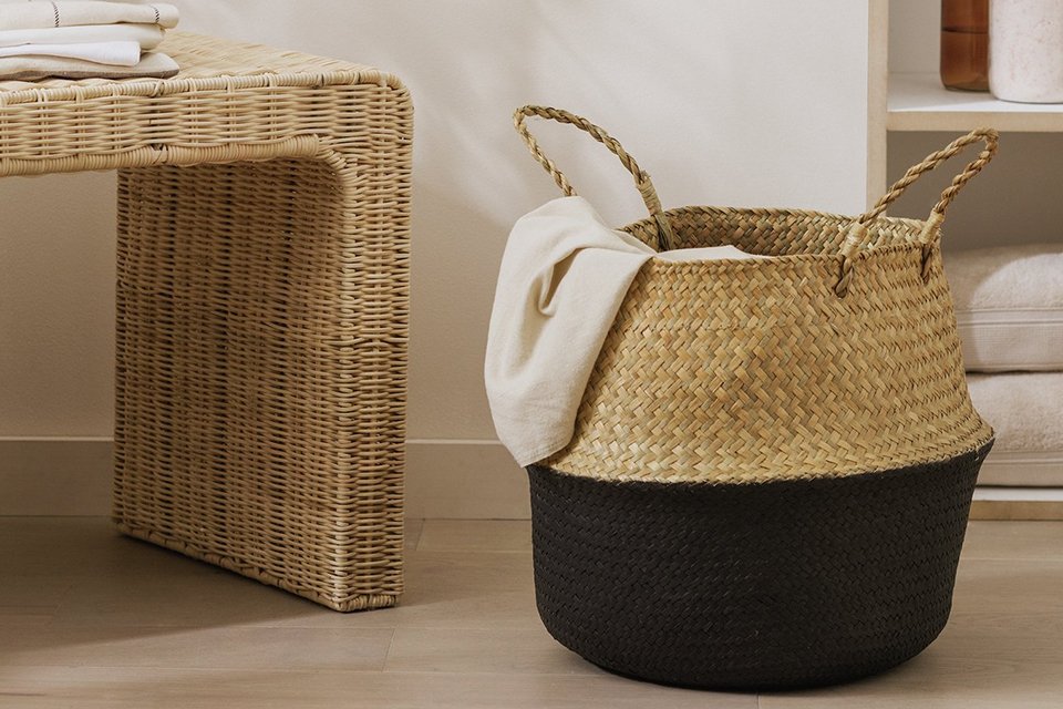 Habitat Seagrass Belly Storage Basket.