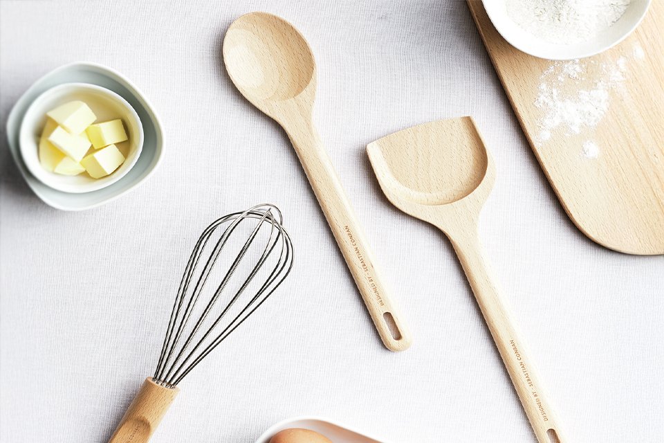 Kitchenware. Includes utensils, tea towels, knife blocks and more.