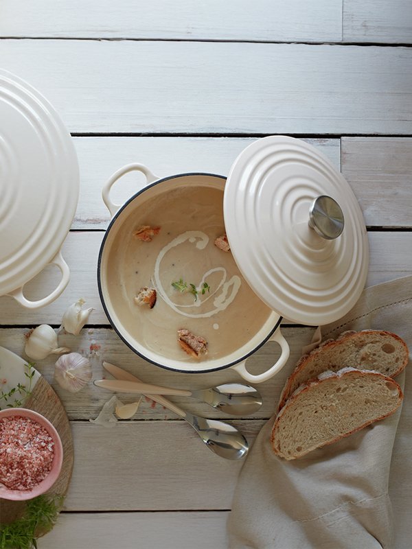 Cosy cooking season. Includes cookware, bakeware kitchen accessories and more. Shop winter cooking.