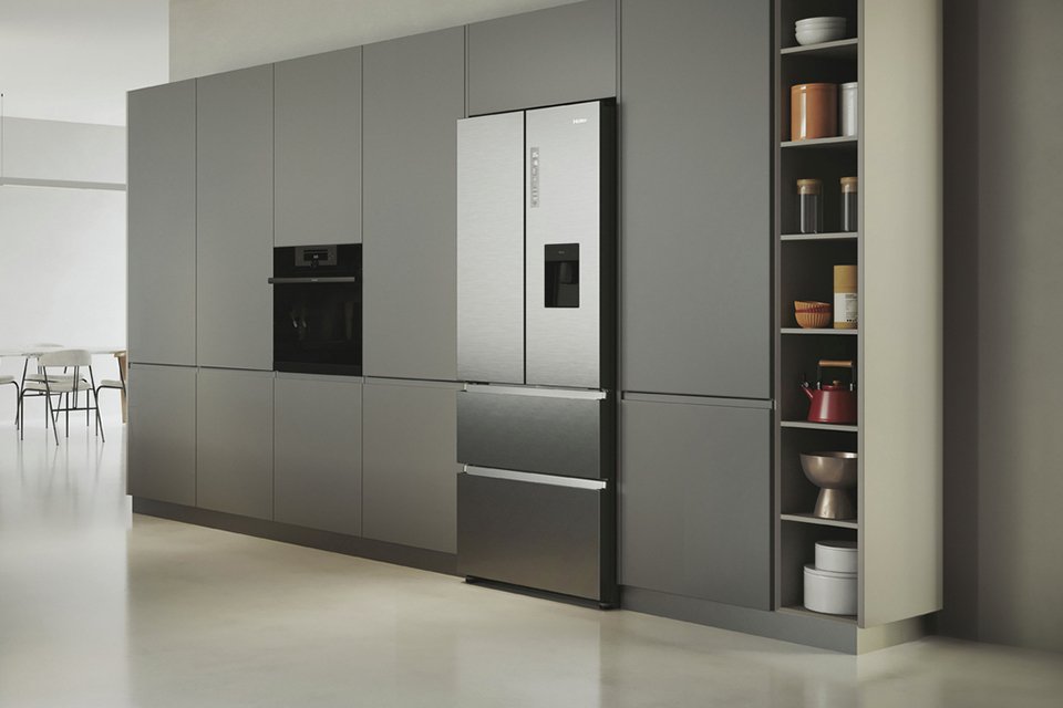 Shop our deals on selected large kitchen appliances.