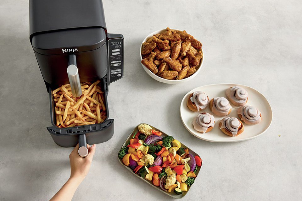 Ninja Double Stack SL300UK 7.6L Air Fryer - Black.