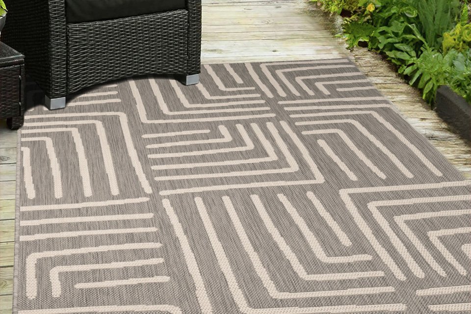 Homemaker Polypropylene Grey Rectangle Rug - 160 x 230cm.
