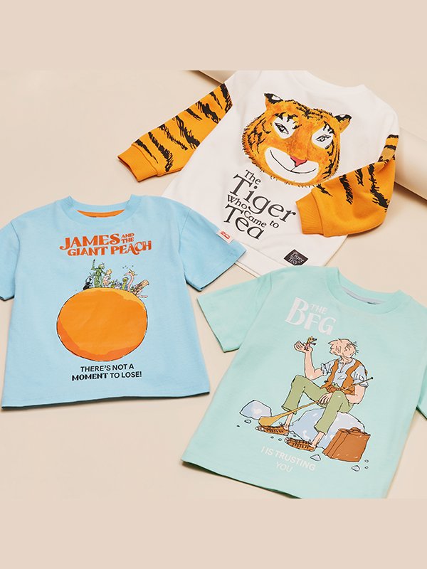 Kids character clothes. Clothes to make every day an adventure. Dress them in the magic of their favourite characters.