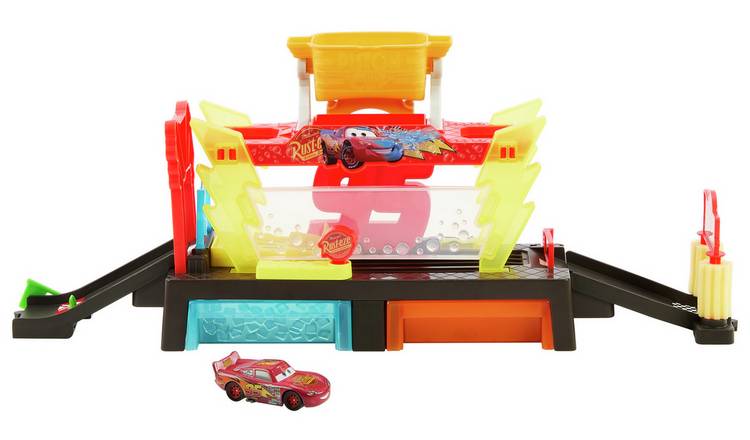 Disney & Pixar Cars Colour Changers Car Wash Playset