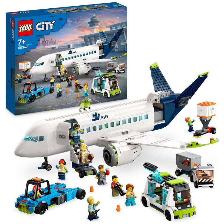 LEGO City Passenger Aeroplane Toy & 4 Airport Vehicles 60367 0