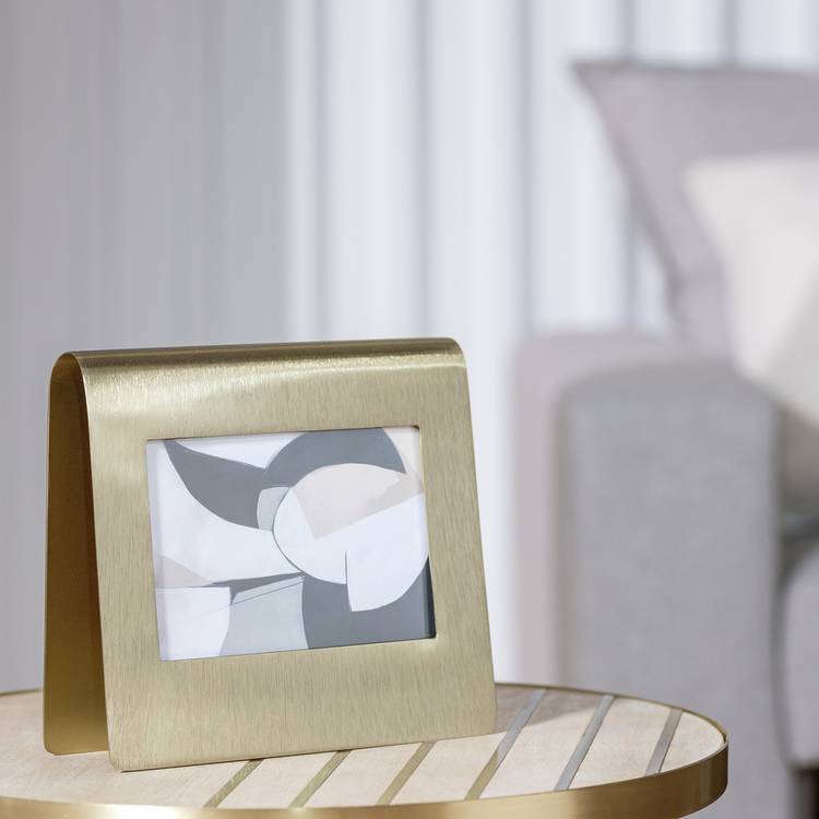 Habitat Gold Coloured Folding Picture Frame - 4x6" 0