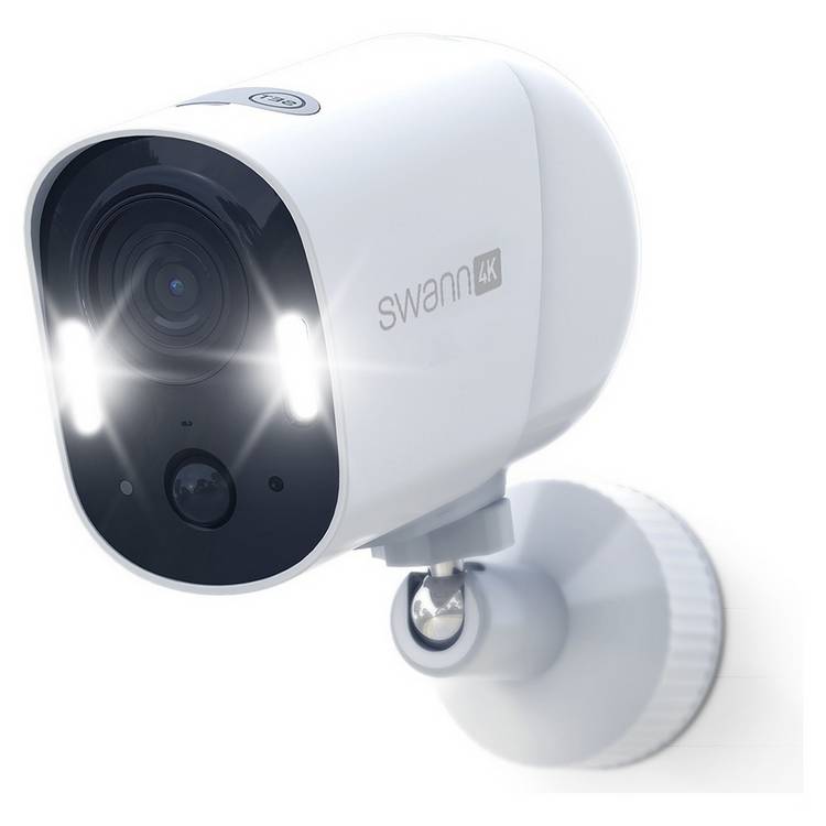 Swann Xtreem 4K Wireless CCTV Camera 0