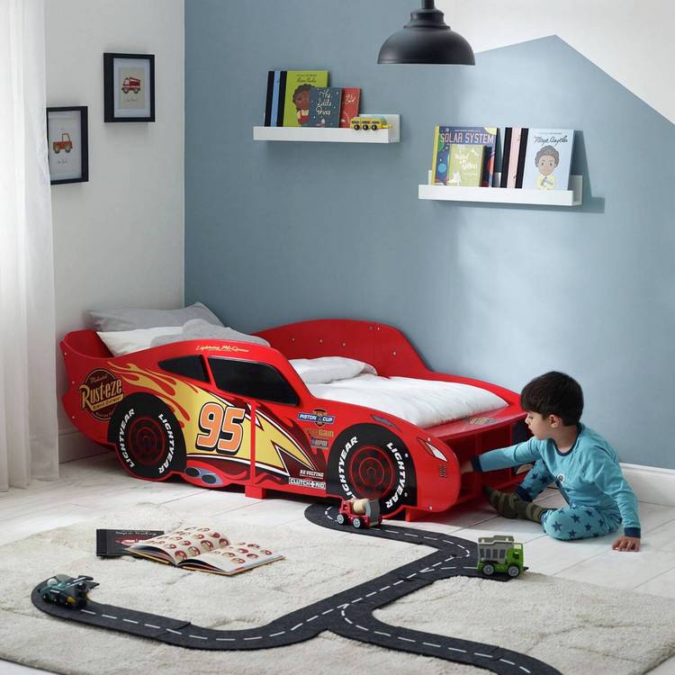 Disney Lightning McQueen Toddler Bed - Red 0