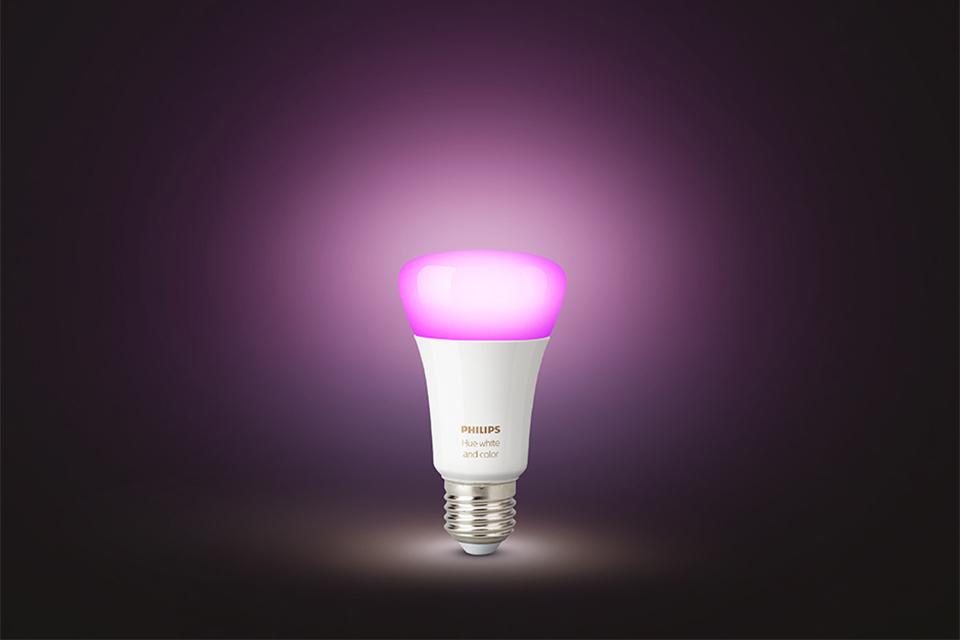 How To Set Up A Smart Light Bulb