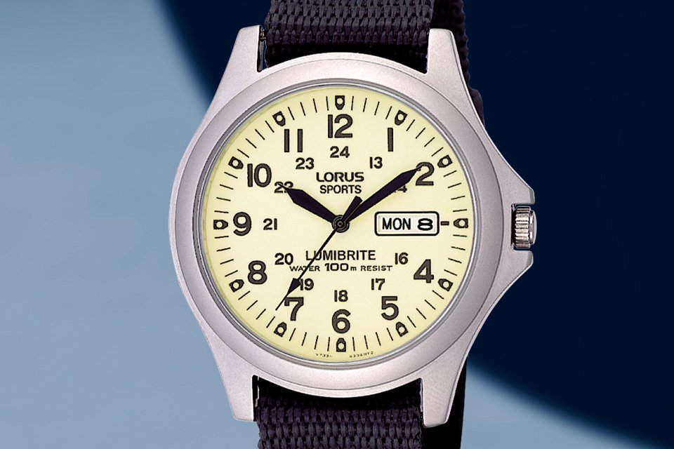 A Lorus men's analog watch with a off-white dial.