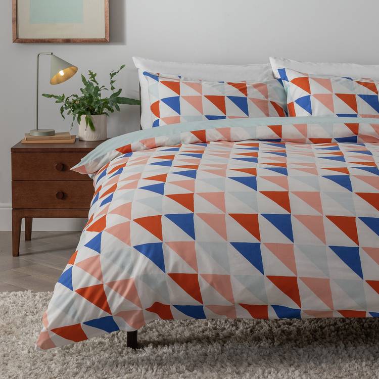 Habitat Multi Triangle Print Bedding Set - King Size 0