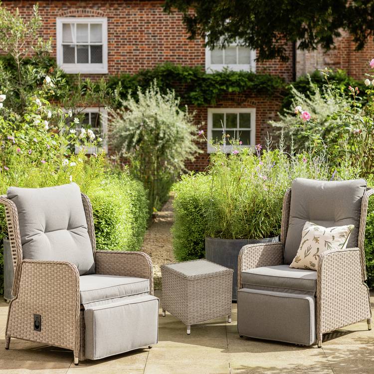 Argos Home Teramo 2 Seater Rattan Effect Garden Bistro Set 0