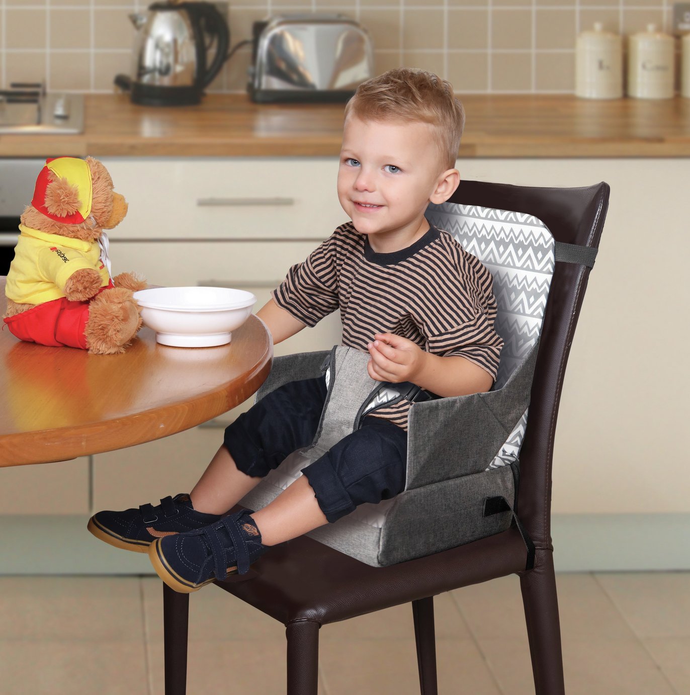 Dreambaby Feeding & On-the-Go Booster Seat with Storage