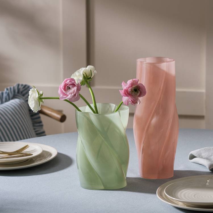 Habitat Twisted Glass Vase - Green 0
