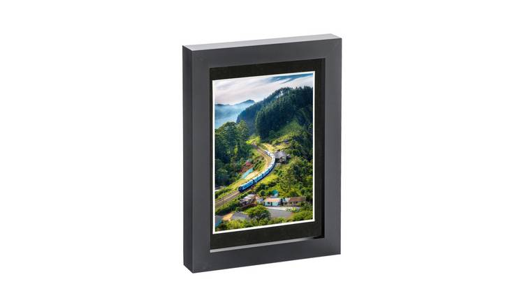 Nicola Spring Photo Frame - 5" x 7" with Mount - Black/Black