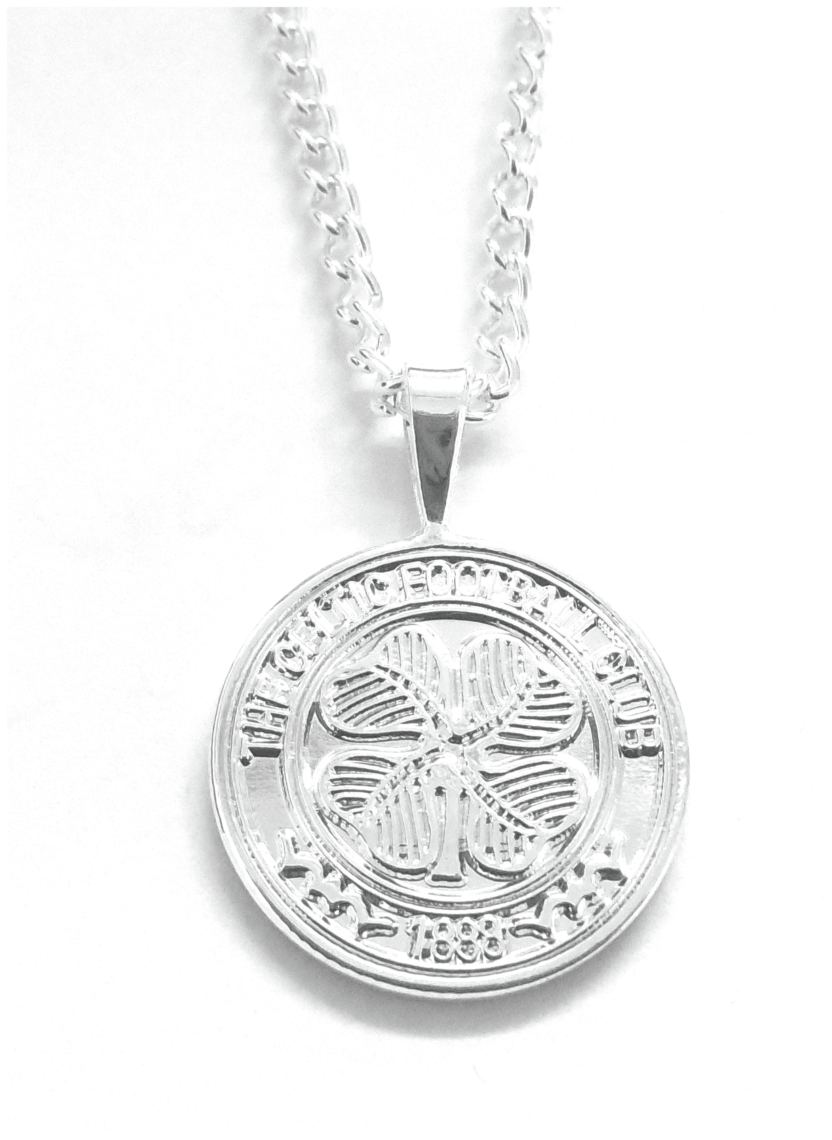 Silver Plated Celtic Pendant and Chain.