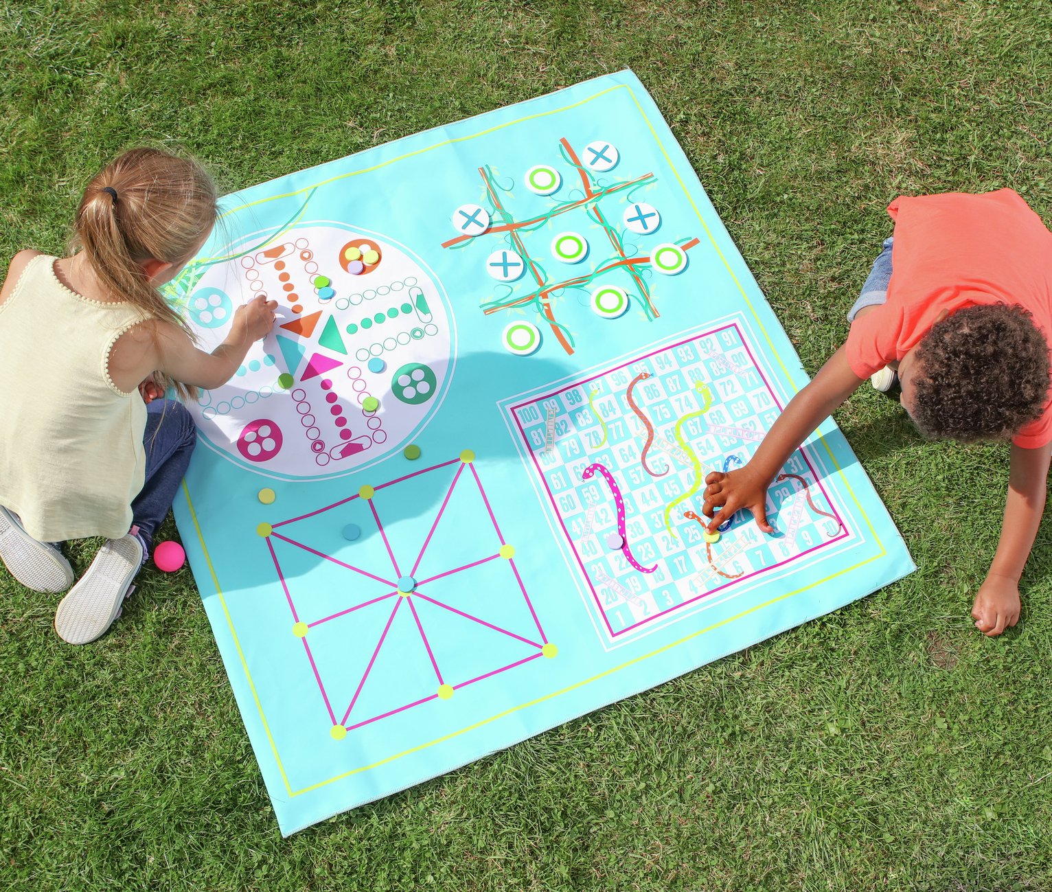 Party Animals 4 in 1 Games Picnic Mat Review