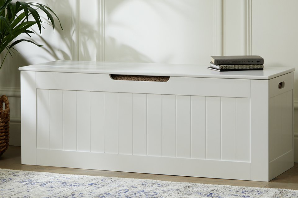 Argos Home Marston XL Shaker Blanket Box - White.