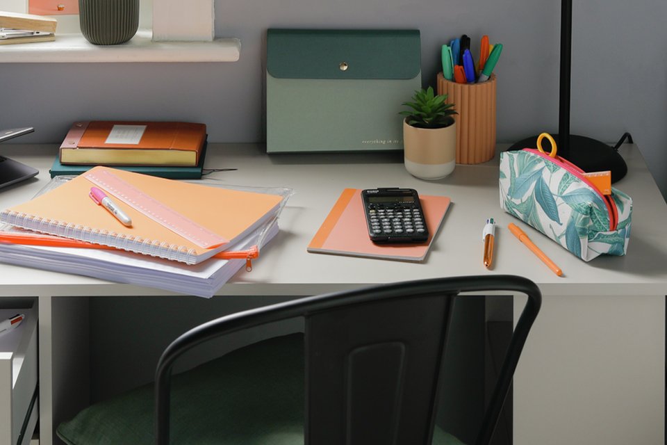 Casio FX-83GTCW Scientific Calculator.